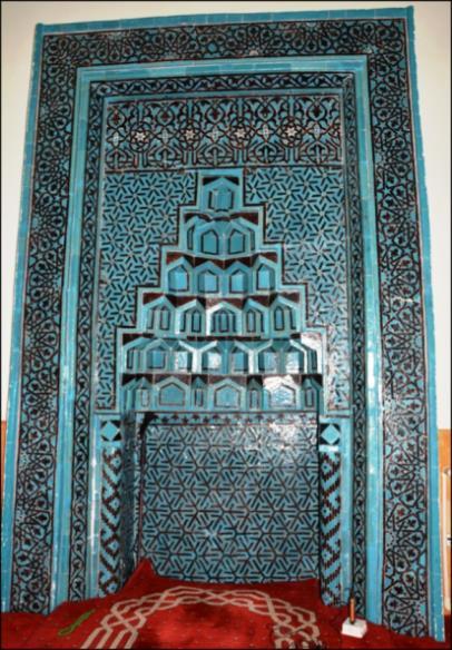 Resim 3 Akşehir Ulu Cami Mihrabı, Alınlık (Çok,2014) Resim 4 Sadreddin Konevi