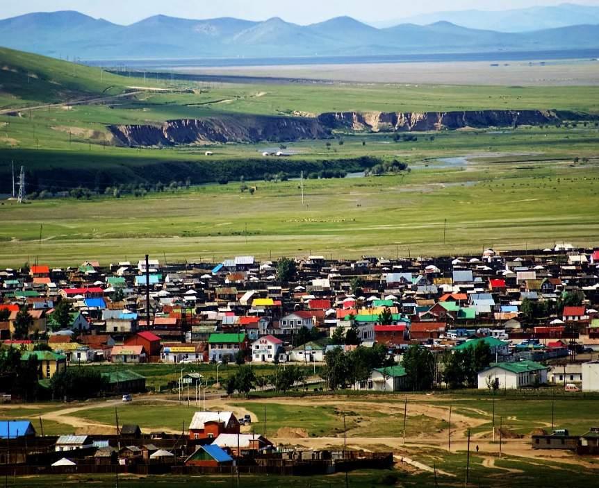 gereken eşyalar arasında. Moğolistan ın sulak bölgelerinde bazı mevsimlerde sivrisinek akınları olur. Yanımızda sinek kovucu türden ilaç/araçların bulunması gereklidir.