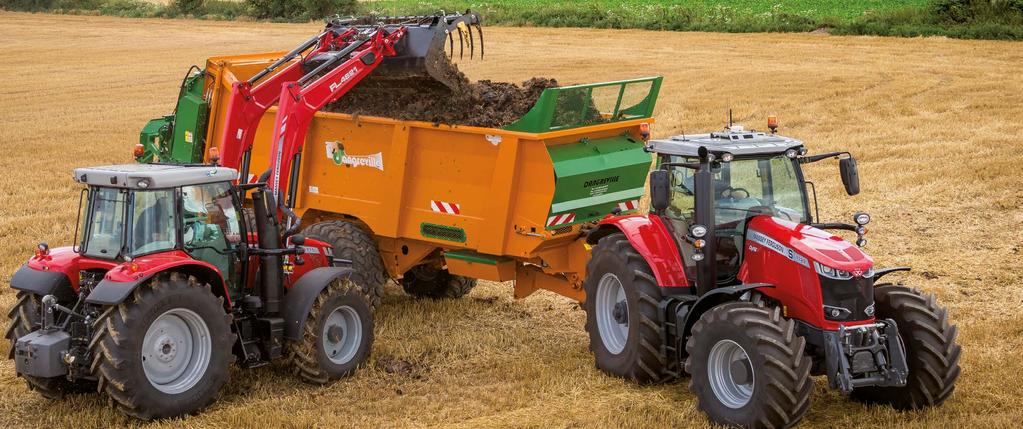 25 MASSEY FERGUSON'DAN Bu kumanda kolunun güzel yanı, elinizi direksiyon simidinden kaldırmadan aynı anda hem ön yükleyiciyi çalıştırabilmeniz hem de ileri vitesten geri vitese geçebilmenizdir.