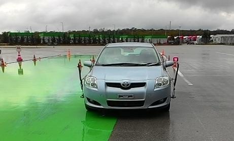 9 th International Automotive Technologies Congress, OTEKON 8 /3 Ayrık yol (µ-split). Islak yoldan kaygan yola geçiş testi (µ-jump). Kaygan yolda ıslak yola geçiş testi (µ-jump).