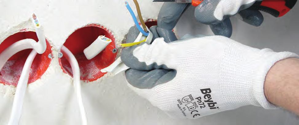 Pn 72 Yarı Nitril Kaplı Örgü Polyester Eldiven 1/2 Nitrile Coated Seamless Glove Özellikler Genel işler, otomotiv ve makine, montaj, bakım, bahçe, depolama, yükleme, paketleme ve ambalajlama gibi