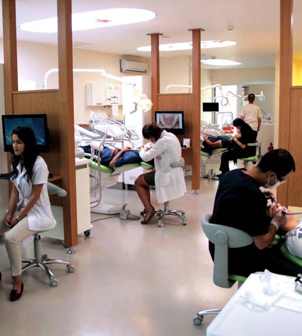 Fakültenin Tanıtımı Başkent Üniversitesi Diş Hekimliği Fakültesi 1999 yılında kurulmuş ve 2000-2001 eğitim öğretim yılında doktora eğitimine başlamıştır.