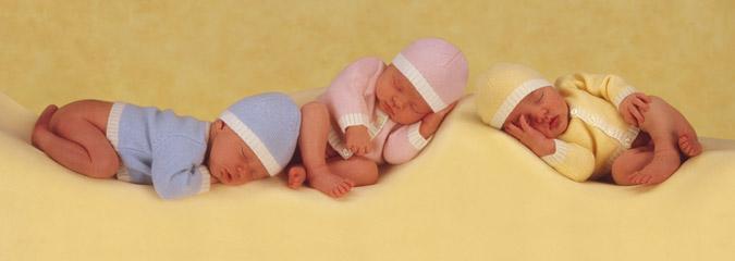 Postnatal Longitudinal Büyüme Eğrileri Bebekleri doğum ağırlığına göre sınıflandırır, gebelik yaşını dikkate