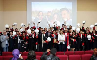 Süleyman Demirel Üniversitesi Mühendislik Fakültesi Makine Mühendisliği Bölümü, mezun olmaya hak kazanan 320