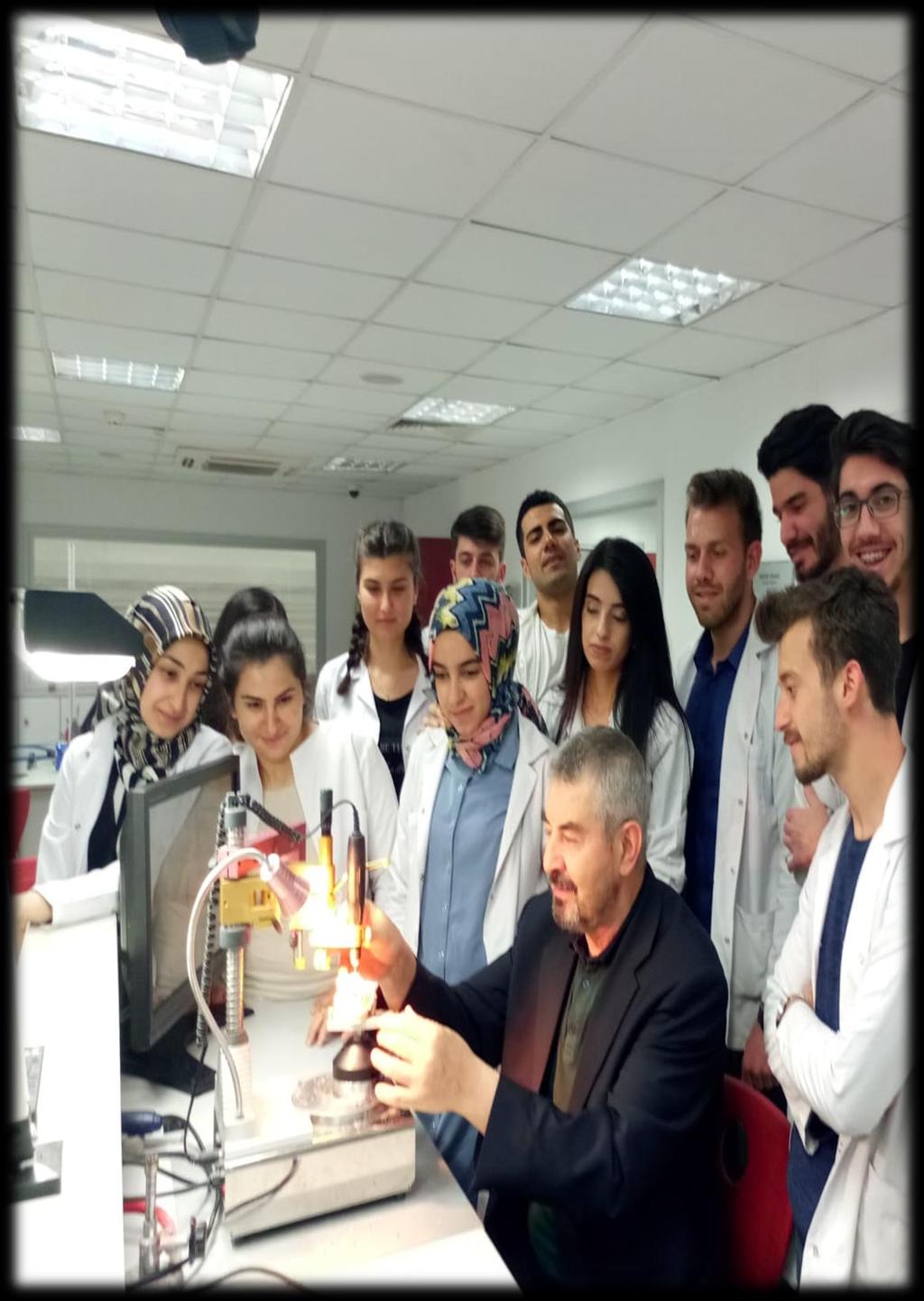 Sağlık Hizmetleri Etkinlikleri Diş Protez Öğrencilerine Kurs Eğitimleri 04 11 Mayıs 2018 İstanbul Aydın Üniversitesi Sağlık Hizmetleri Meslek Yüksekokulu Diş Protez Teknolojisi Program Başkanı Dr.
