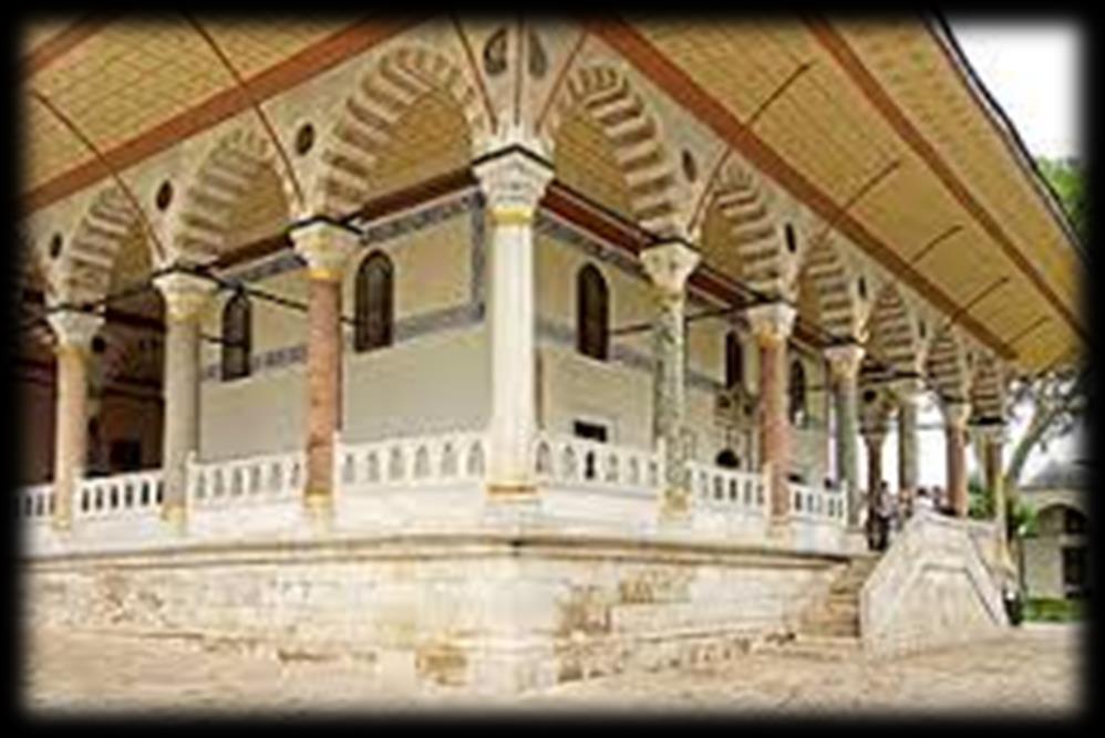 Şehzadegan Mektebi Osmanlı şehzâdelerinin okudukları mekteptir. Bu mektep, Topkapı Sarayı'nın Harem dairesinde Dârus-saade Ağası'nın bulunduğu binadadır. Mektebin âmiri, adi geçen ağadır.
