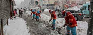 » Kış Çalışmaları Pazar Yeri Temizliği Kış Çalışmaları kapsamında, vatandaşlarımızın kar yağışı sonrasında meydana gelen olumsuzluklardan etkilenmemesi adına Belediyemizin karla mücadele