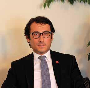 Fatih UZUN Gümrük Müşaviri, Eski Gümrük Müfettişi 1981 yılında Bursa da doğan Fatih UZUN, İstanbul Üniversitesi Kamu Yönetimi Bölümünden 2003 yılında mezun oldu.