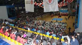 branşlara yaklaşık 9560 öğrenci katılmıştır. Futbol FAALİYET RAPORU 2017 163 Taekwondo 9.