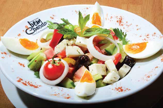 Salata Çeşitleri Çoban Salata 15.00 Domates, salatalık, biber, maydanoz Mevsim Salata 17.00 Mevsim yeşilliği, havuç, kırmızı lahana Ton Balıklı Salata 19.