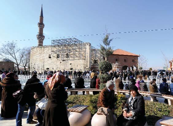 20 Haber İnanç turizminin merkezi Hacı Ahmet Köprülü Ankara Büyükşehir Belediyesi tarafından tarihi Roma döneminden kalma Au- turizminin merkezi haline geldi.