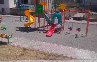 345m² kulanım alanına sahip Şehit Ahmet Karahan Parkı; 1 adet oyun grubu, 3 adet