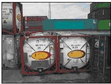 31: Gaz tüplerinin emniyetli yüklenmesi Sabit olmayan gaz tanklarının taşıma işleminde de güvenliği sağlamak amacıyla yükleme esnasında çelik sabitleyici kafesler kullanılmalıdır. Resim 1.