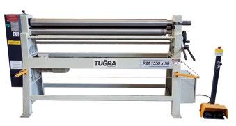 grooves at the end of the rolls Precision Bending with Brake Motor on RM models Built according to EC Safety Directives (CE Mark) Motorised back roll adjustment Digital readout for rear roll