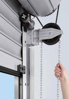) Decotherm S, çelik 5000 4500 mm HR 120 A, alüminyum 5000 4500 mm Caraskal zinciri İç ya da dış kol yardımıyla kolay açma ve kapama Opsiyonel caraskal zinciri ile kapıyı açıp kapatmak