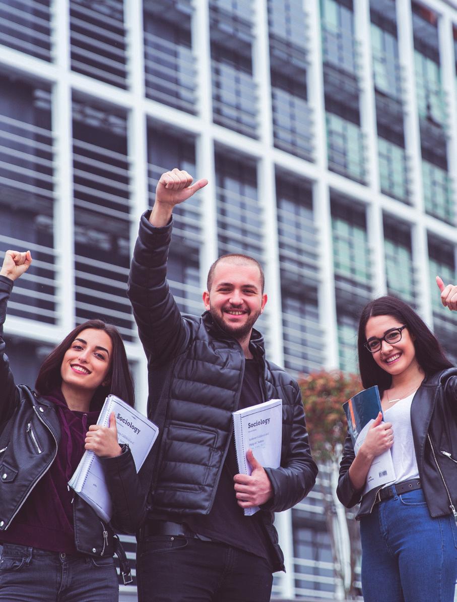 yapabiliyor. Üniversitemizin lisans programlarında da önlisans mezunlarının DGS sonucuna göre yerleşebilecekleri kontenjanlar bulunuyor.