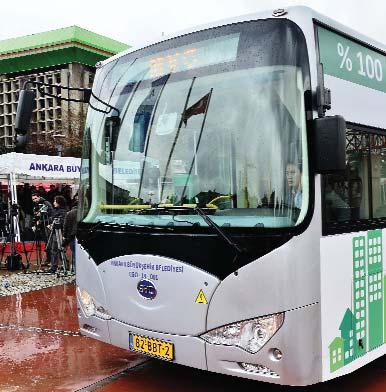 Haber 25 otobüs Fotoğraflar: Hakan Tunçbilek - Eray Erkılıç 900 varil petrol tasarrufu ile yakıtta yılda 170 bin lira da tasarruf sağlıyor.
