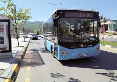 Turizm ve servis taşımacılığında faaliyet gösteren 8 metrelik STAR ise esnek koltuk yerleşimi ile maksimum 31 yolcu kapasitesi sunuyor.