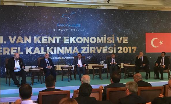 1. Van Kent Ekonomisi ve Yerel Kalkınma Zirvesi Bu yıl ilk defa düzenlenmiş olan 1.