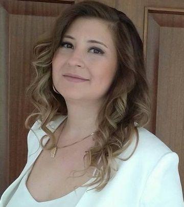 ÖZGEÇMİŞ GENEL Adı-Soyadı : BUKET AKÇAY GÜVEN Unvanı : Klasik Arkeolog, Dr. Doğum tarihi ve yeri : 09.12.1982 İstanbul E-posta : buketakcay@hotmail.