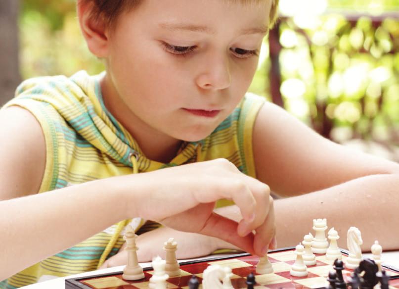 satranç Kuralların oyunu olarak bilinen satranç, zekanın rasyonel olarak işlendiği ve ileriyi planlayarak doğru sonuçlara ulaşmaya yarayan bir zeka oyunudur.