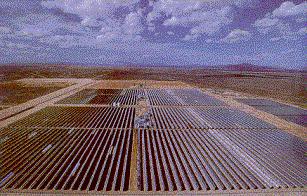 350 MW gücünde parabolik oluk güneş santralı-kaliforniya Parabolik Çanak Sistemler:Đki eksende güneşi takip ederek, sürekli olarak güneşi odaklama bölgesine yoğunlaştırırlar.