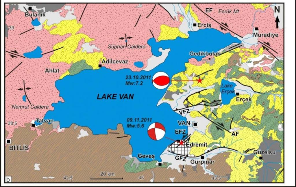 1. GİRİŞ Doğu Anadolu Sıkışma Bölgesi, orta Miyosen'den beri yaklaşık K-G yönlü sıkışmalı neotektonik rejimin egemen olduğu ve kıta-kıta birleşmesinin en iyi gözlendiği alanlardan birisidir (Bozkurt,
