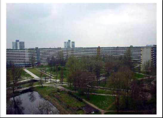Bijlmermeer kentsel dönüşüm programı onaylanmıştır. Son yaklaşım adı Bijlmermeer de henüz fiziksel olarak yenilenmeyen son alanları kapsaması nedeniyle verilmiştir.