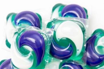 Tek kullanımlık kapsül deterjanlarla ilgili düzenlemeler Tek kullanımlık çözünür ambalajda bulunan ve sıvı olan tüketicilere yönelik çamaşır deterjanları veya tüketicilere yönelik otomatik bulaşık
