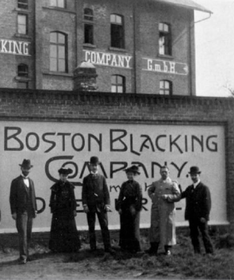 Geçmişten geleceğe Bostik BOSTİK TARİHÇESİ - 1889 yılında, Chelsea Massachussets de BOSTİK Blacking Co. adıyla kurulmuştur.