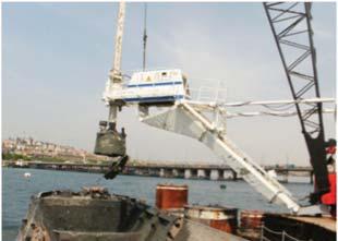 Yıllardır Istanbullular ın başlamasını ve tamamlanmasını hasretle bekledikleri Haliç Metro Köprüsü için 27 Şubat 2010 tarihinde ilk kazık çakılmıştır.