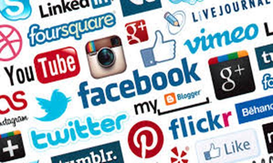 Sosyal Medya Ġnternete eriģim kolaylığının artması ve sosyal medyanın hayatın vazgeçilmezi olmasıyla, tıp eğitimi için de baģvuru