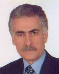 SSK Yapı İşleri Daire Başkanlığında, 1974-1977 yıllarında memur, 1977-1979 yıllarında inşaat mühendisi olarak çalıştı. Evli, iki çocuk babasıdır. Mehmet Reşat Öget 1948 yılında İstanbul da doğdu.