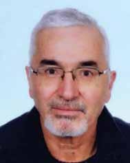 İsmail Hakkı Önder 1952 yılında Balıkesir-Savaştepe de doğdu. 1977 yılında Ege Üniversitesi Mühendislik Bilimleri Fakültesi İnşaat Mühendisliği Bölümünden mezun oldu.