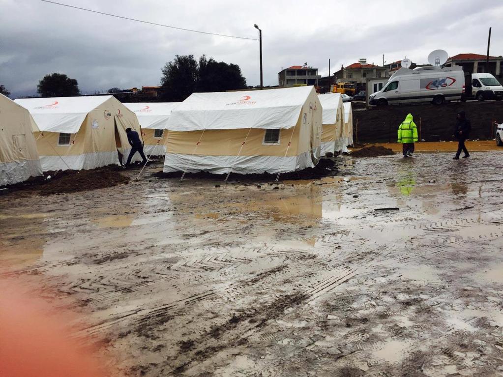 Acil Yardım Çalışmalarını Olumsuz Etkileyen Faktörler 07 Şubat 2017 günü öğleden sonra başlayan aşırı yağış, çadır kent alanındaki çalışmaları ve depremzedeleri olumsuz