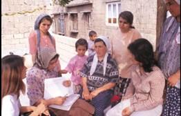 Çalışmalarımız Topluma Dayalı Aile Planlaması Hizmetleri 1989-1996 Türkiye de ilk defa göç alan yoksul kent bölgelerinde yaşayan kadınlara aynı bölgedeki