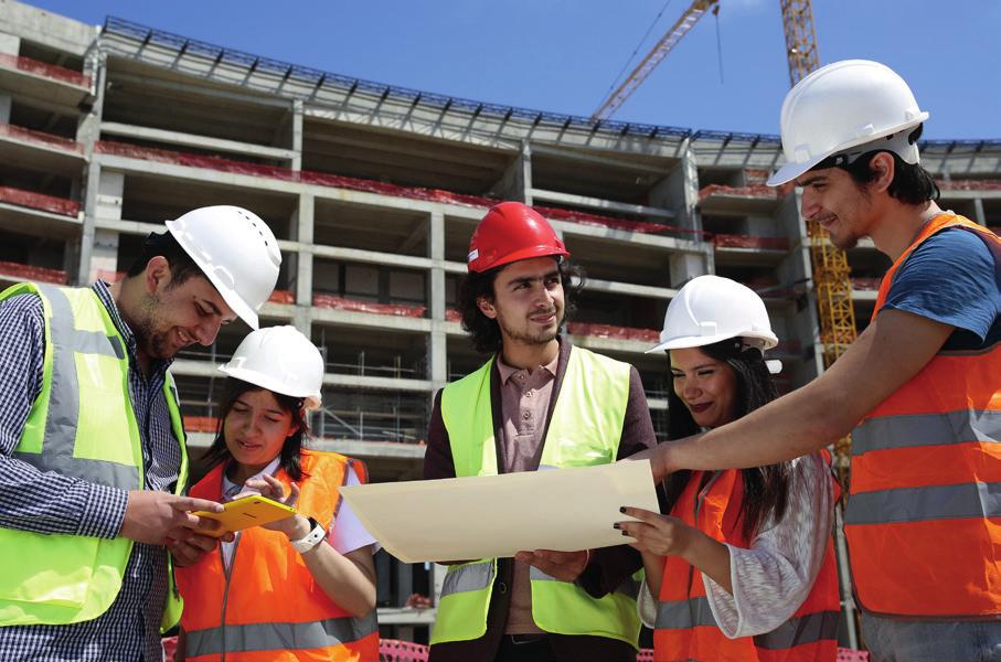 ENDÜSTRİ MÜHENDİSLİĞİ İngilizce Program Endüstri Mühendisi; bir ürün veya hizmeti, en verimli, en kaliteli, en az vakit ve kaynak kullanarak en güvenli biçimde üretebilmek için sistem, malzeme,