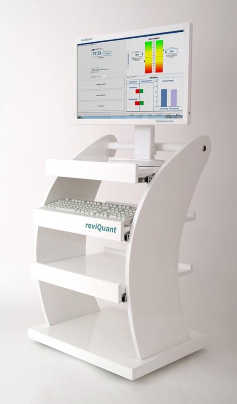 ReviQuant HRV (Heart Rate Variability) ve manyetik alan kombinasyonlu bir bioanaliz ve biyoregülatif tedavi cihazıdır. Kalp hızı değişkenliği (HRV) kalp vuruşlarının zaman aralıklarının analizidir.