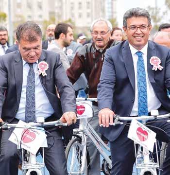 Dünya Kalp Günü Organizasyonu Küçükçekmece Belediyesi ve Mehmet Akif Ersoy Eğitim Araştırma Hastanesi işbirliğiyle Dünya Kalp Günü kapsamında yürüyüş düzenlendi.
