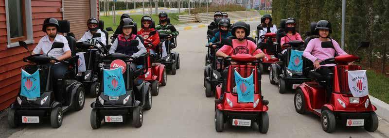 TRAFİK ÇOCUK EĞİTİM PARKI Ümraniye Belediyesi tarafından yaşam boyu sürecek eğitim düşüncesinden hareketle çocuklara trafik bilincini aşılamak ve kurallara uymayı bir davranış biçimi