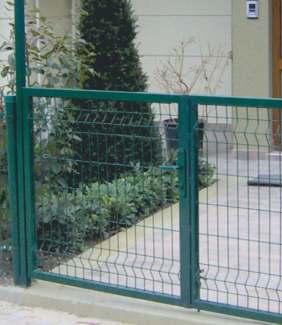 KANATLI KAPILAR AVANTA JLARI Çit Sistemlerine Uyum Çevre çit sistemine uyum sağlayan Betafence kanatlı kapıları, özellikle bahçe, araç ve