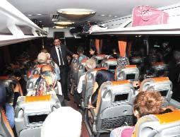 İlçelerimizden 25 Çanakkale yolcularını Başkan Ak uğurladı Çanakkale gezisine gitmeye hak kazanan yolcuları, Keçiören Belediye Başkanı Mustafa Ak uğurladı.