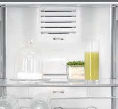 Mükemmel lezzetleri Daha uzun süre koruyun Yiyecek saklama 35 TwinTech çift soğutma sistemi ile daha uzun süren tazelik Standart, Tam No Frost buzdolaplarında tek bir soğutma sistemi vardır.