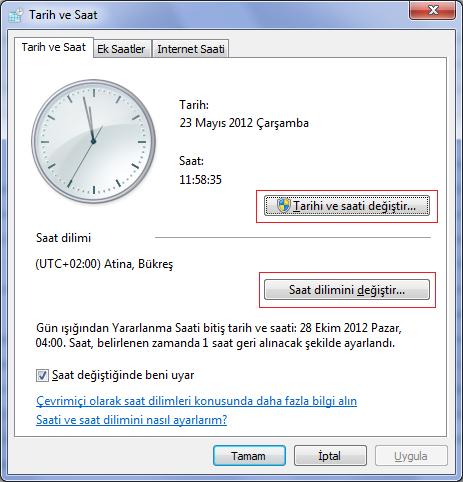 Bilgisayar saatinin belirli aralıklarla günceleştirmek için İnternet Saati sekmesi seçilir.