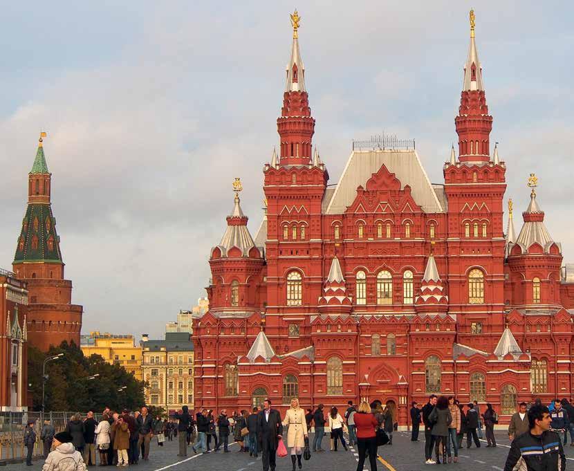 İHRACAT KAPILARI / RUSYA Moskova da tarihe damga vurmuş olan Kızıl Meydan, şehrin temellerinin atıldığı önemli bir meydan. Bu önemli meydanın çevresinde birbirinden ünlü yerler ve yapılar yer alıyor.