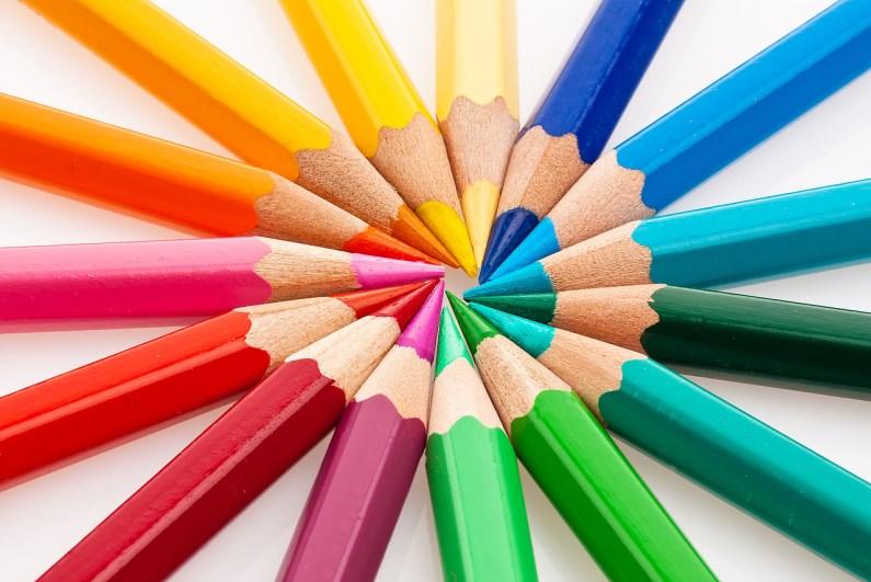 OKUMA YAZMAYA HAZIRLIK ÇALIŞMALARI RENK KAVRAMI: Eğitim öğretim yılı boyunca öğrendiğimiz renk kavramlarını