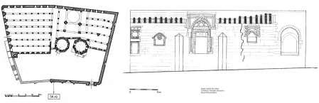 ANADOLU SELÇUKLU MİMARİSİ Konya Alaeddiin Camii Yapı genel olarak muntazam olmayan avlulu, enlemesine uzanan bir dikdörtgen plana sahiptir. Caminin avlusunda II. Kılıç Arslan ile I.