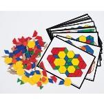 LER0335 Pattern Block Activity Set 6 farklı geometrik şekil ve 6 renkte örüntü bloğu (sarı altıgen, turuncu kare, yesil üçgen, kırmızı yamuk, mavi paralelkenar ve ten rengi rhombus).