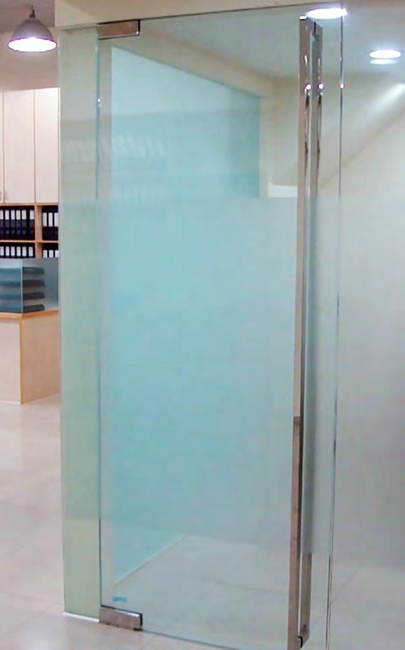 5mm temperli cama uygun Azami kapı ağırlığı: 100kg Azami kapı genişliği: 1000mm Kendi kendini
