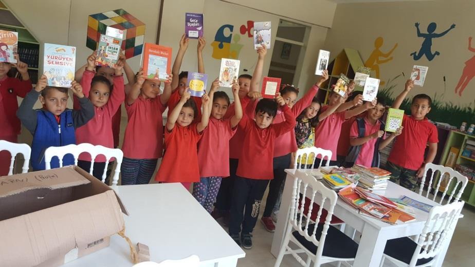 Minik öğrenciler için kurulacak kütüphaneye destek veren Sevgili Ada'yı duyarlı ve sorumlu davranışından dolayı kutluyor, birçok öğrenciye kitap okumayı